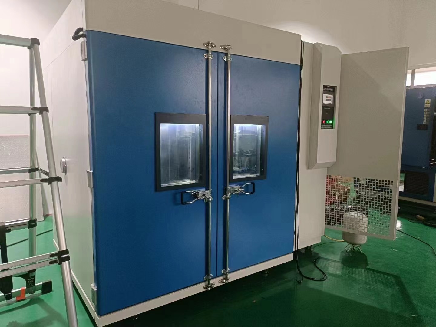 步入式試驗(yàn)室示意圖